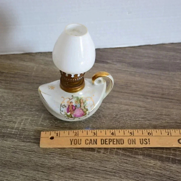 Vintage Miniature  Oil Lamp - Picture 8 of 10